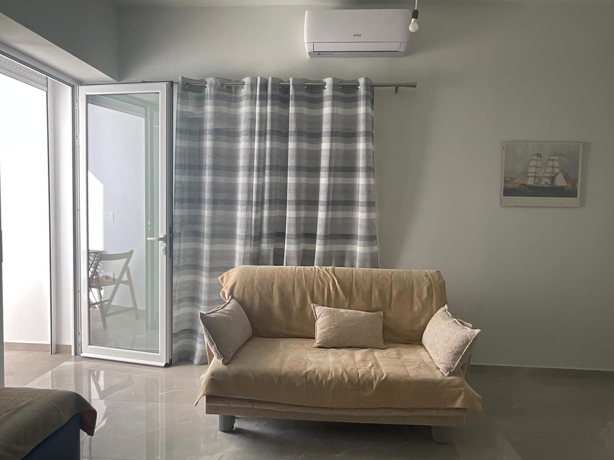Mojito Beach Apartments With Free Parking Sarandë 客房 照片