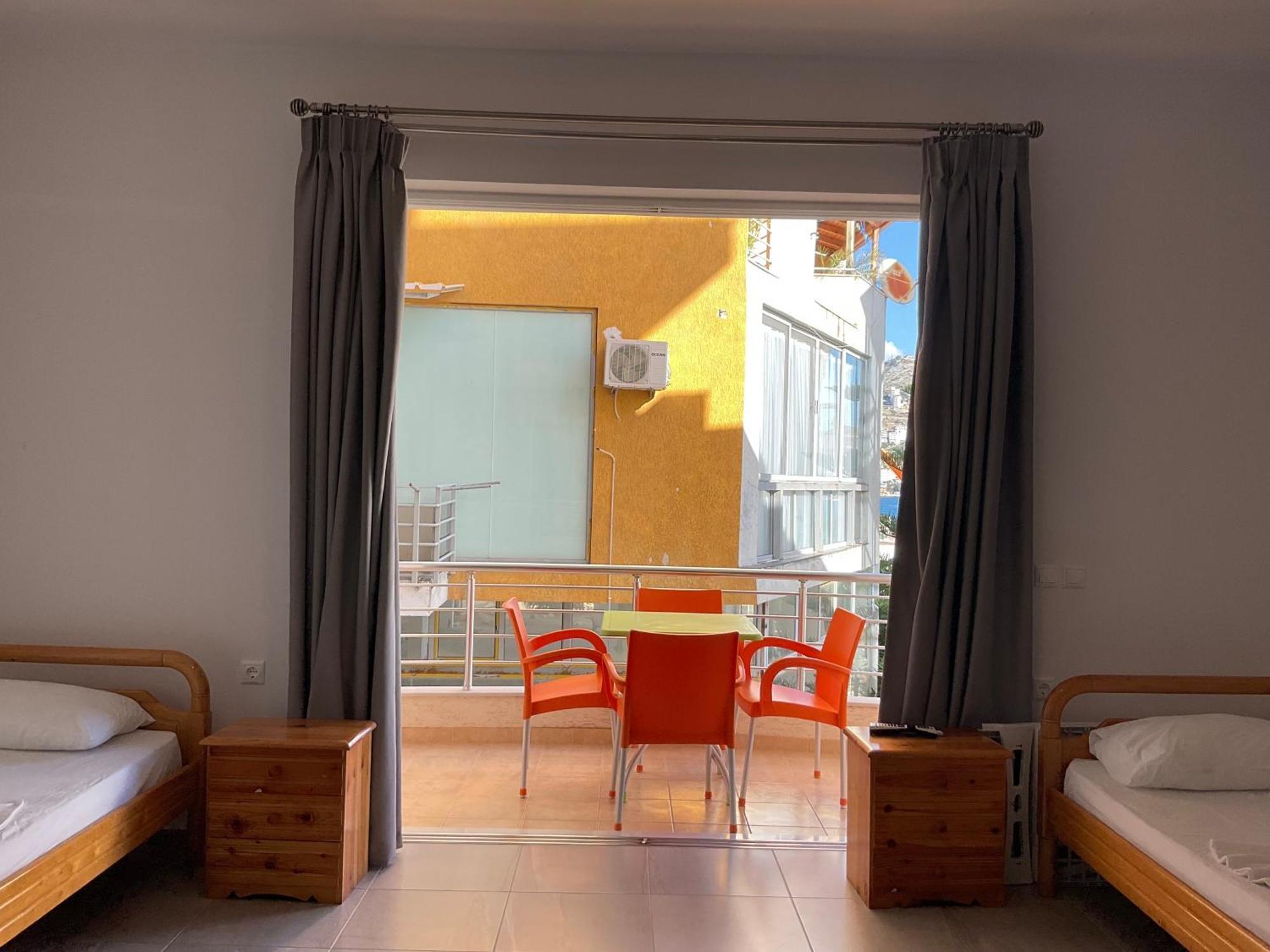 Mojito Beach Apartments With Free Parking Sarandë 客房 照片