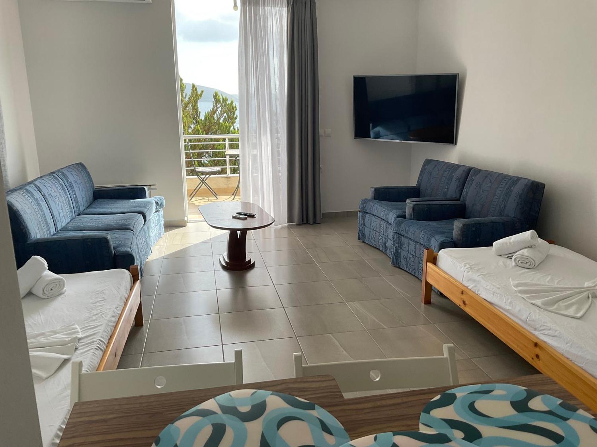 Mojito Beach Apartments With Free Parking Sarandë 客房 照片